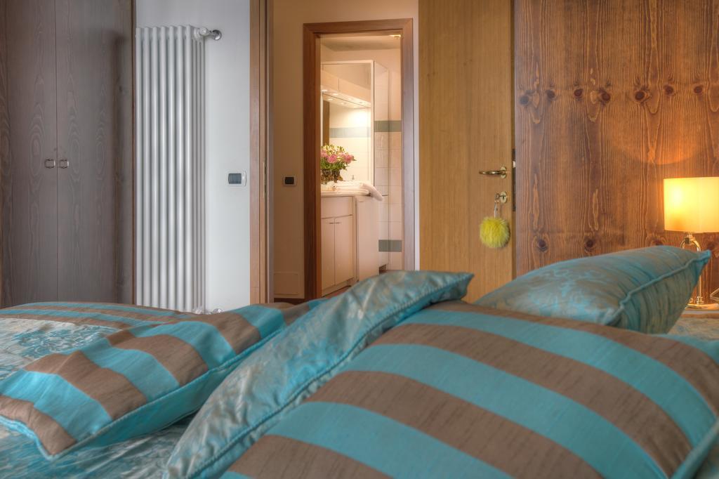 La Volpe Dorata Bed & Breakfast Stresa Exterior photo